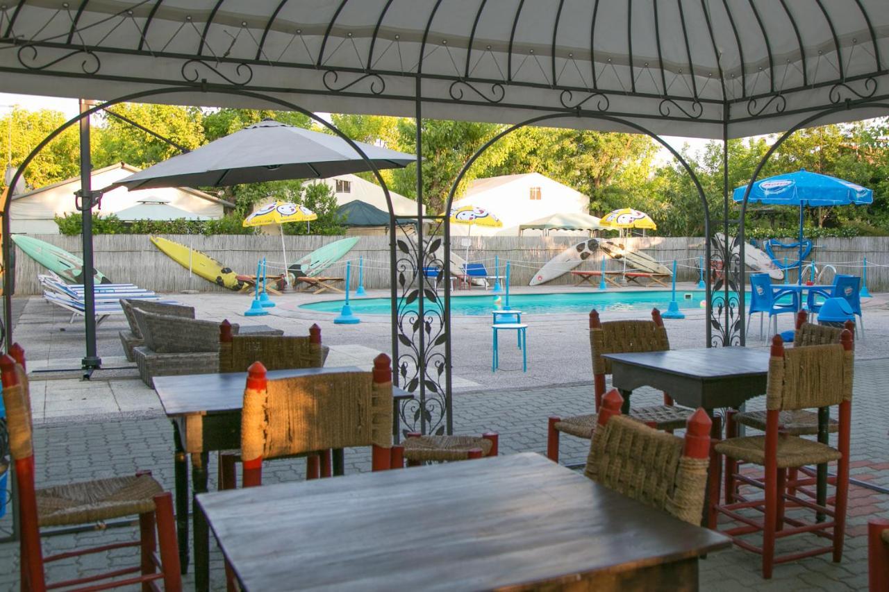 מרינה די מסה Camping Oasi מראה חיצוני תמונה